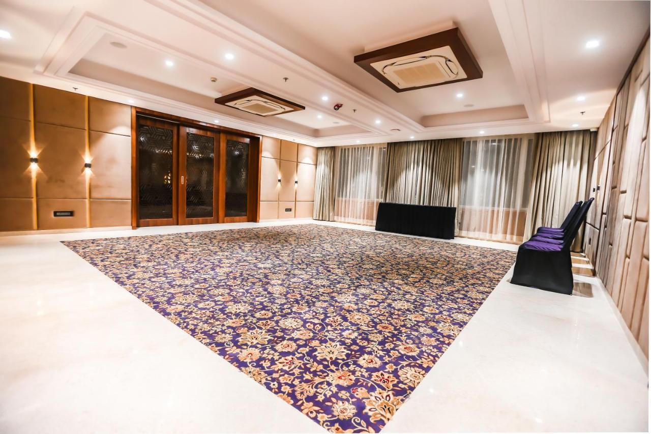 The Jagat Hotel And Spa Udaipur Kültér fotó