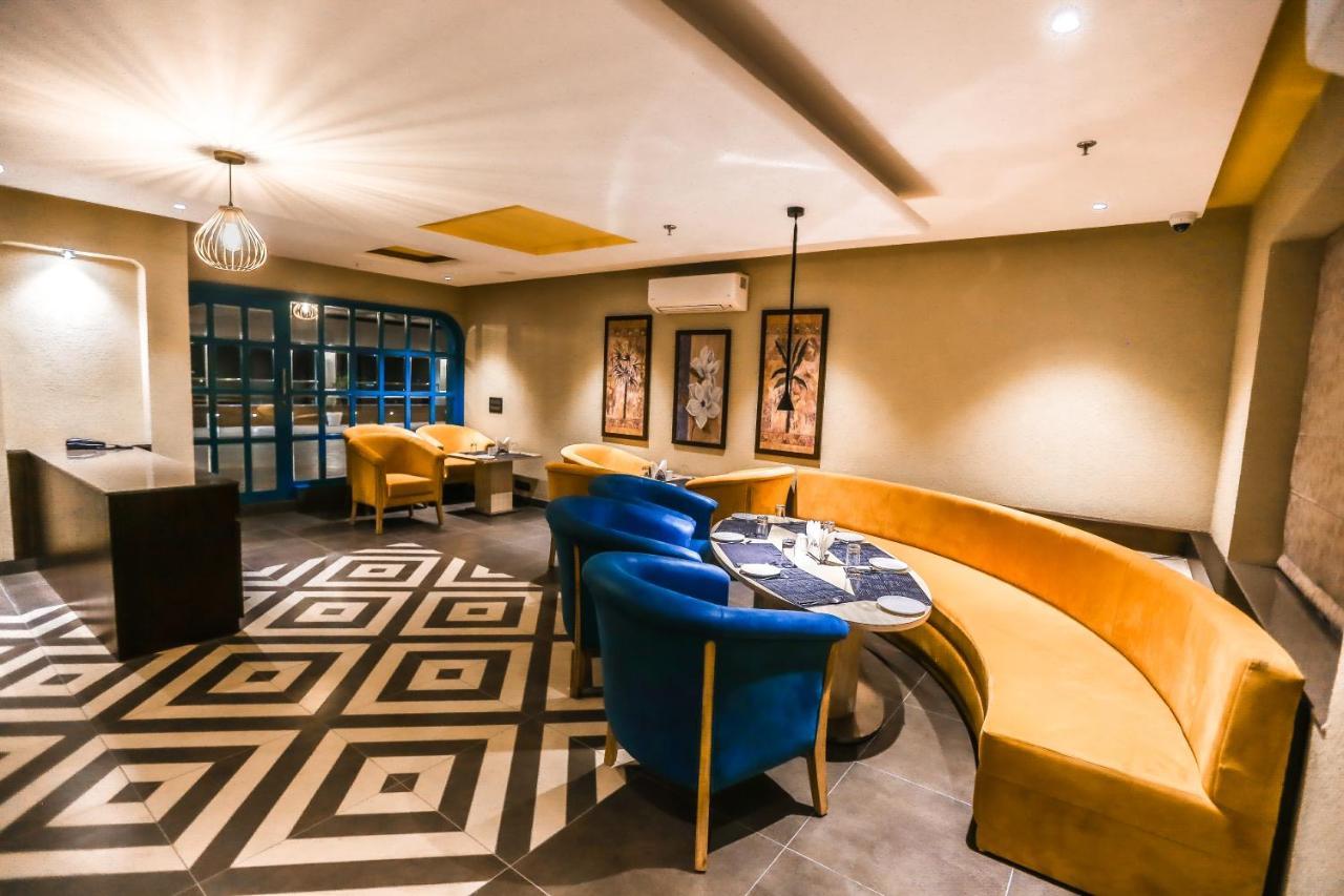 The Jagat Hotel And Spa Udaipur Kültér fotó