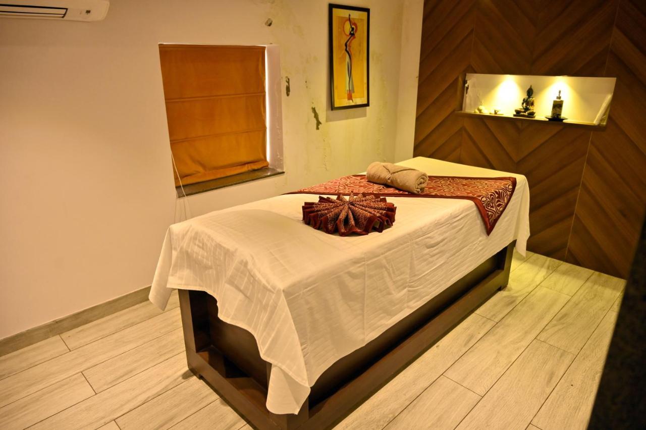 The Jagat Hotel And Spa Udaipur Kültér fotó