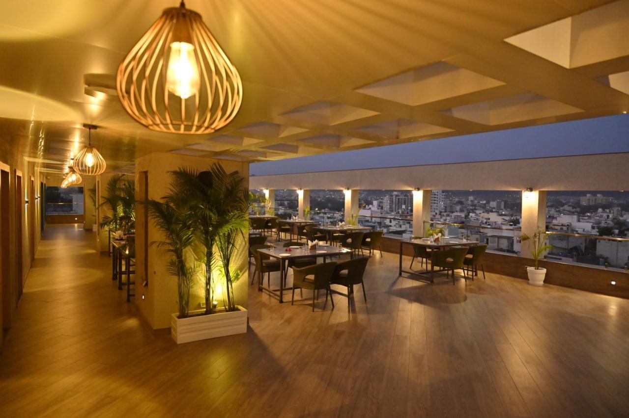 The Jagat Hotel And Spa Udaipur Kültér fotó