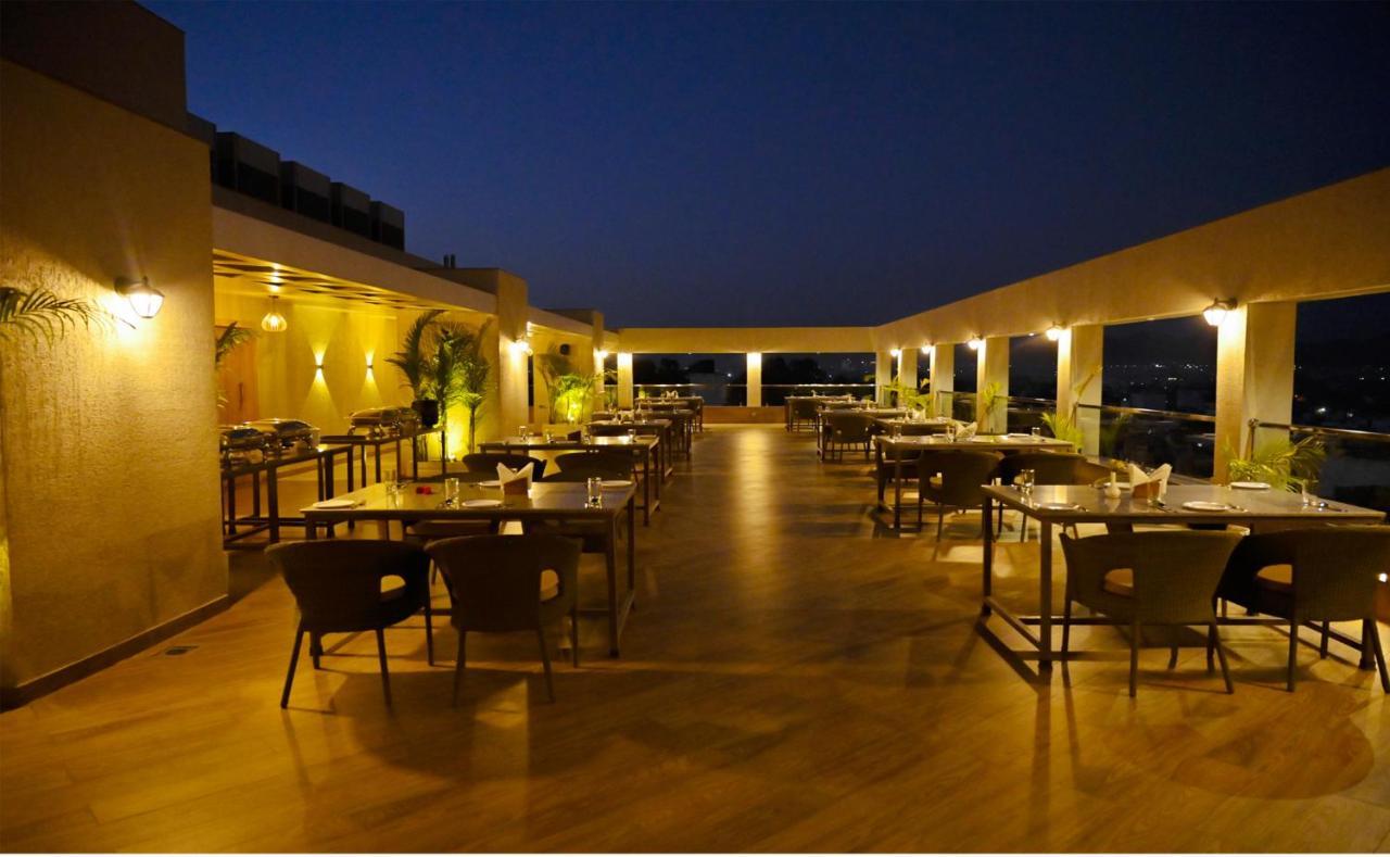 The Jagat Hotel And Spa Udaipur Kültér fotó