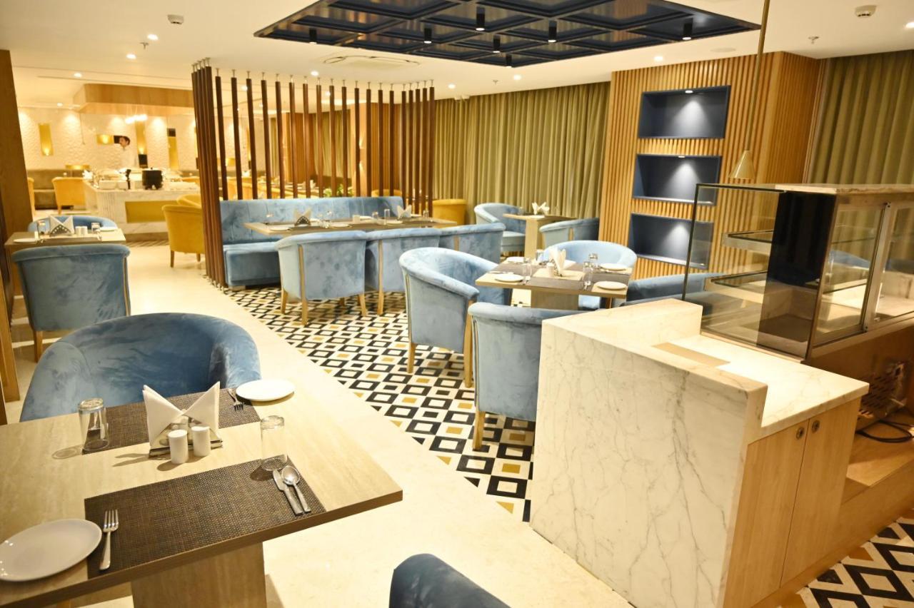 The Jagat Hotel And Spa Udaipur Kültér fotó