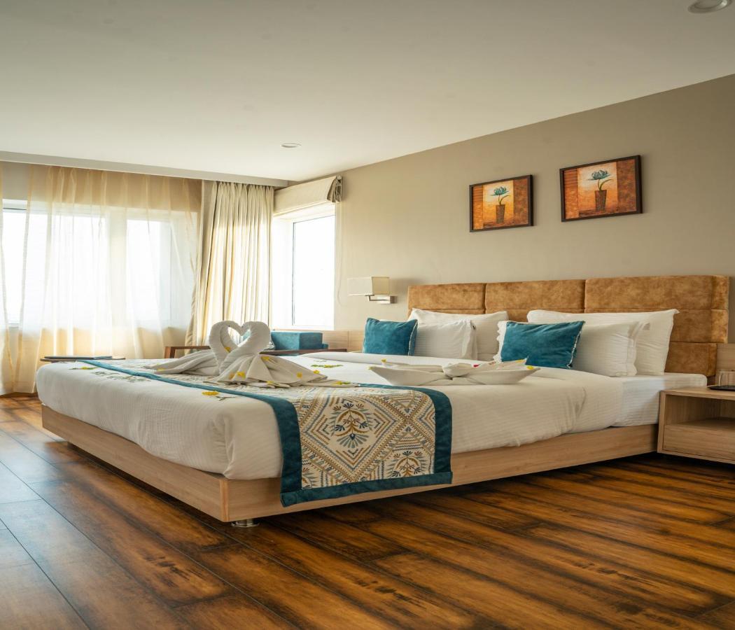 The Jagat Hotel And Spa Udaipur Kültér fotó