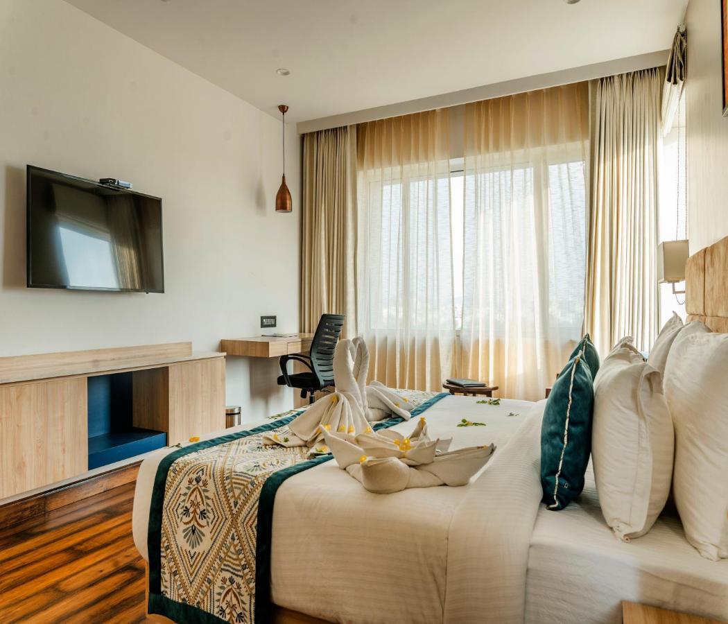 The Jagat Hotel And Spa Udaipur Kültér fotó